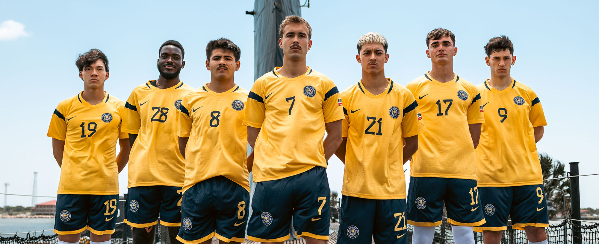 AC Houston Sur team wearing the kit
